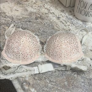 Victoria’s Secret bra